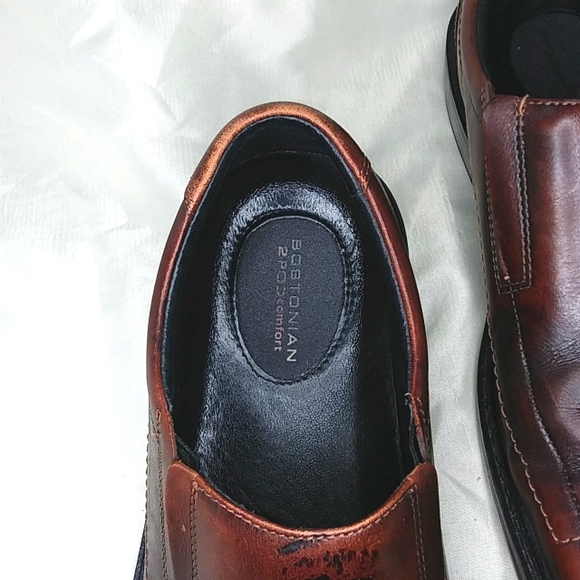 Bostonian Slip On Shoes - Picture 3 of 14